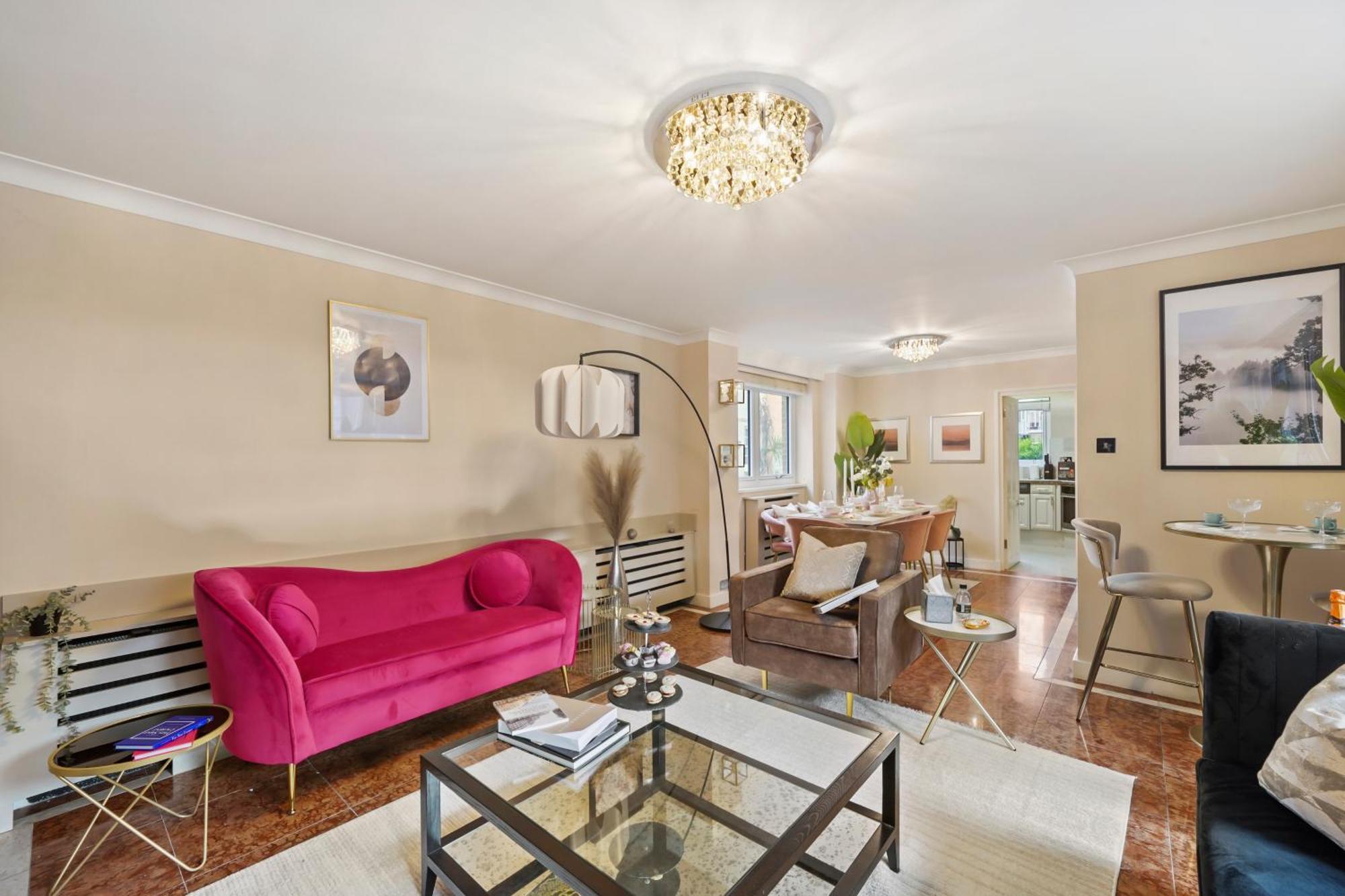 Mews House London With Private Patio & Parking Villa ภายนอก รูปภาพ